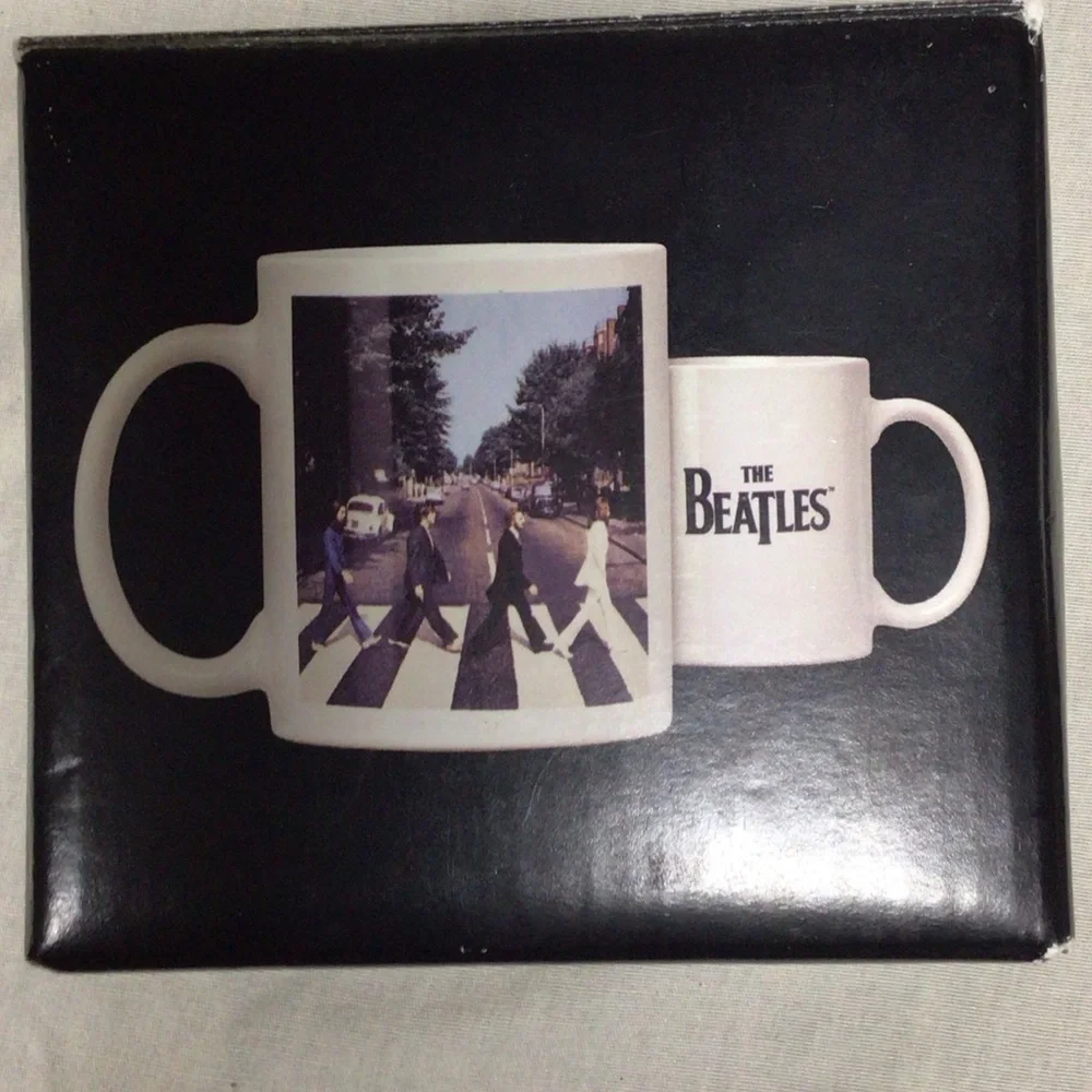 Beatles abbey road coffee cup